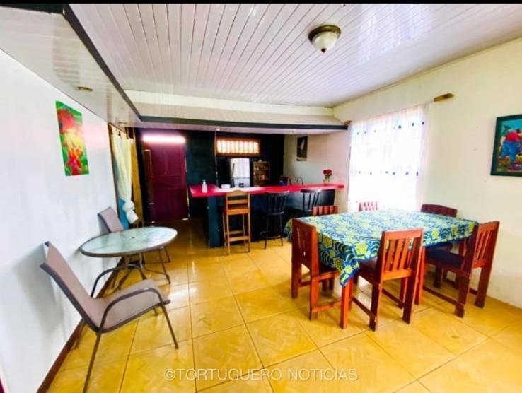Casa Artavia Villa Tortuguero Room photo